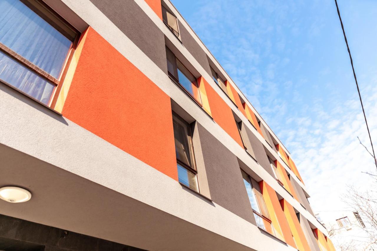 Bright 1Bdr Apartment With A Balcony Sófia Exterior foto